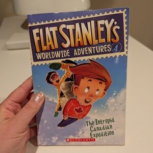 Scholastic Flat Stanley's Worldwide Adventures 4: Blue and Red Cover